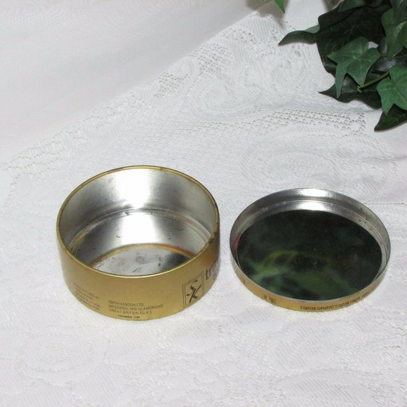 1984 POPE JOHN PAUL II Vintage Candy Tin Papal Visit to Canada 3 3/4" Souvenir - Picture 5 of 9